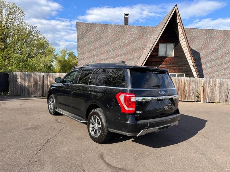 Ford Expedition XLT 4WD 2018