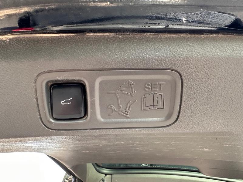 Ford Expedition XLT 4WD 2018