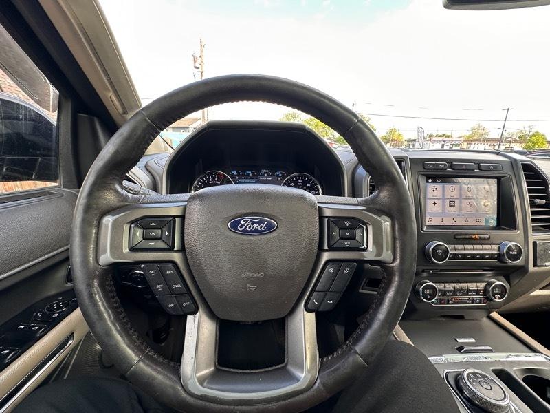 Ford Expedition XLT 4WD 2018