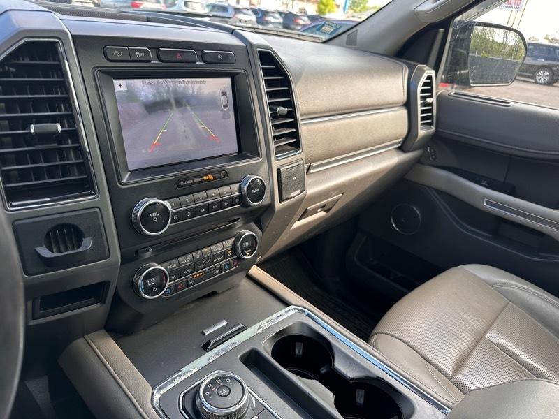 Ford Expedition XLT 4WD 2018