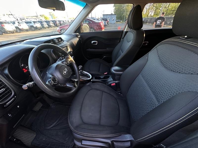Kia Soul + w/Signature 2.0 Special Edition 2016