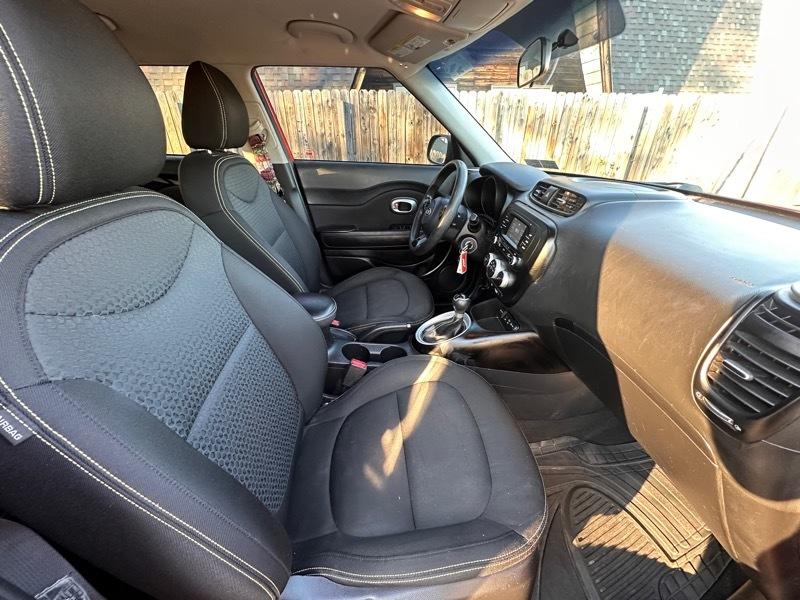 Kia Soul + w/Signature 2.0 Special Edition 2016