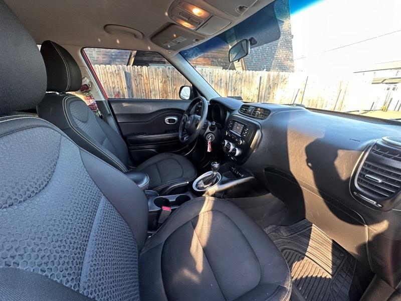 Kia Soul + w/Signature 2.0 Special Edition 2016