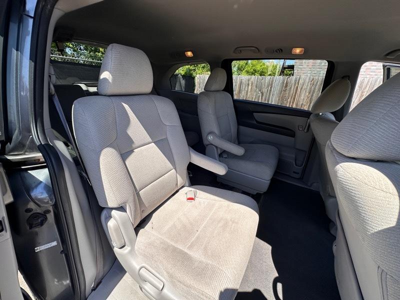 Honda Odyssey LX 2013