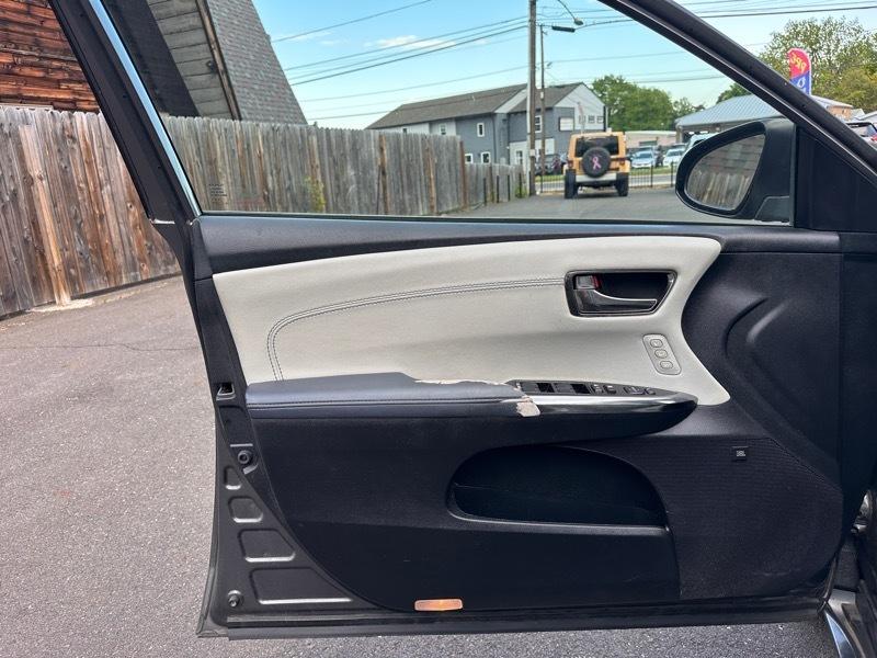 Toyota Avalon XLE Touring SE 2015
