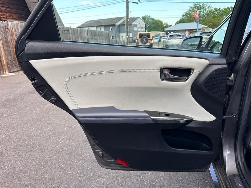 Toyota Avalon XLE Touring SE 2015