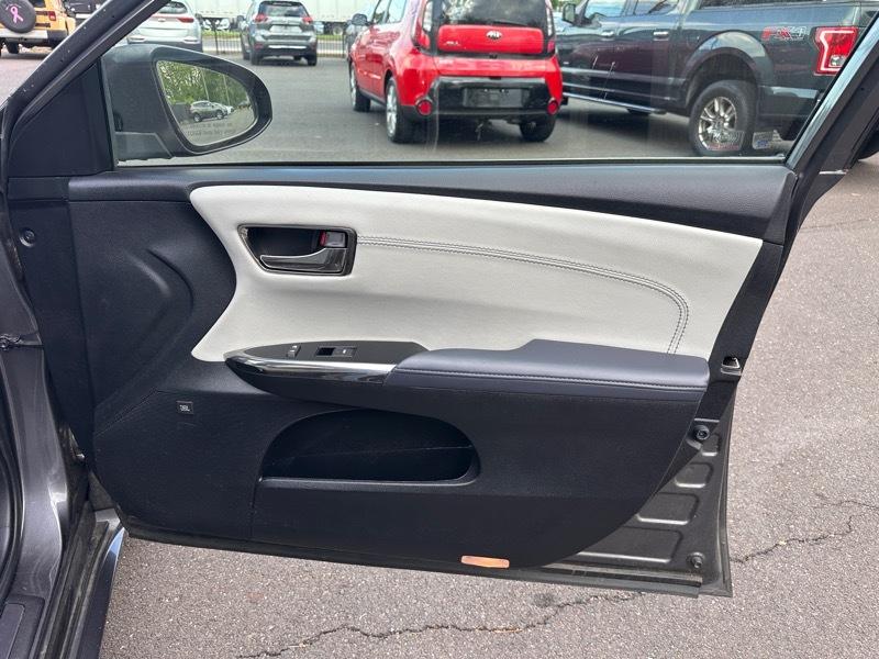 Toyota Avalon XLE Touring SE 2015