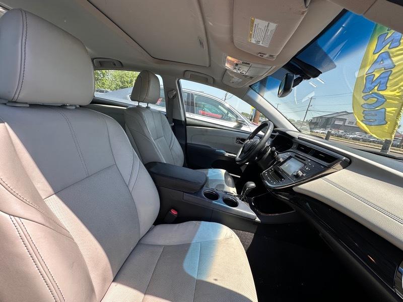 Toyota Avalon XLE Touring SE 2015