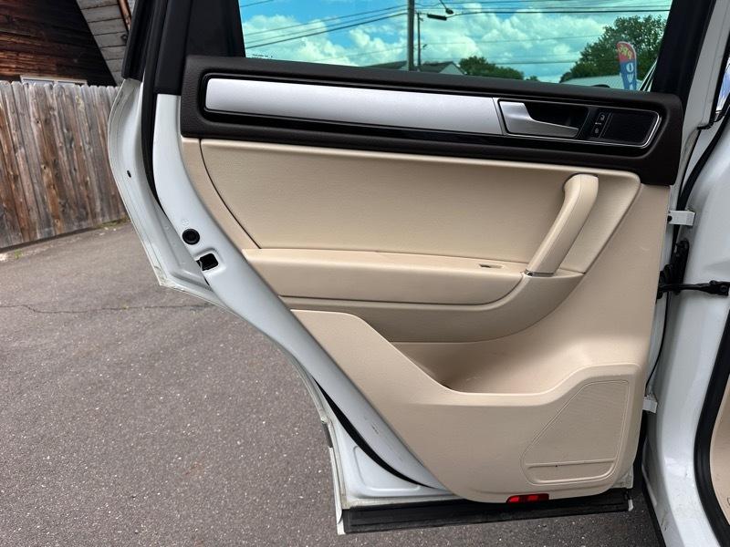 Volkswagen Touareg VR6 Lux 2016