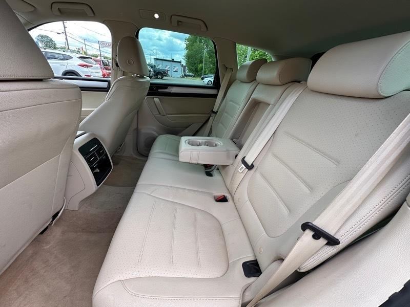 Volkswagen Touareg VR6 Lux 2016