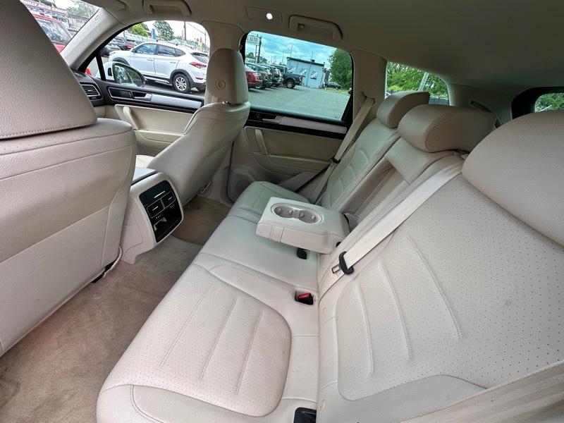 Volkswagen Touareg VR6 Lux 2016