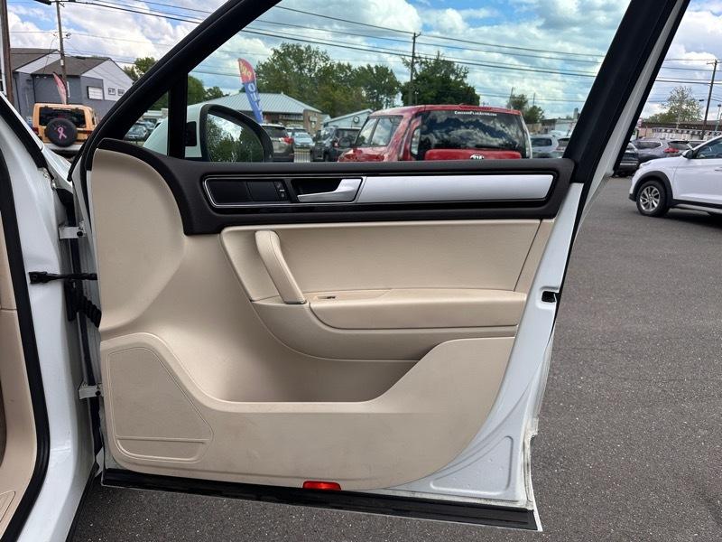 Volkswagen Touareg VR6 Lux 2016