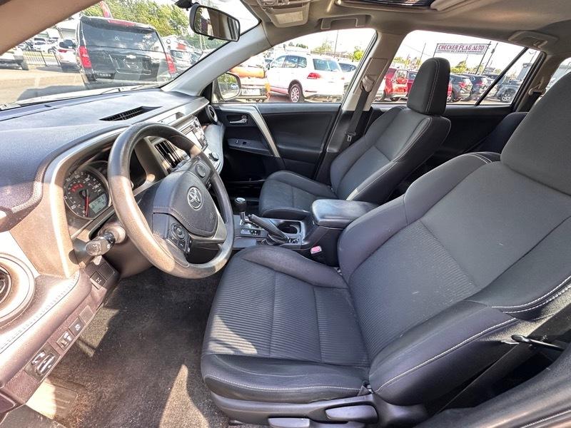 Toyota RAV4 XLE AWD 2015