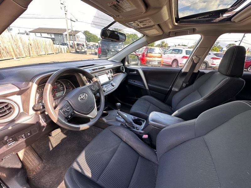 Toyota RAV4 XLE AWD 2015