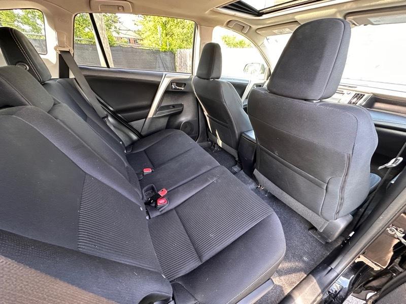 Toyota RAV4 XLE AWD 2015