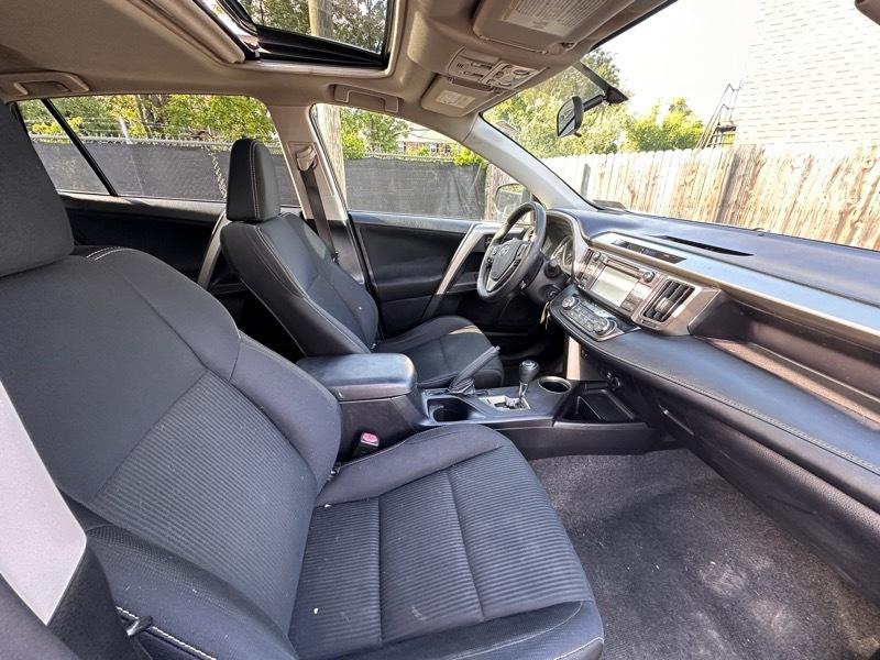Toyota RAV4 XLE AWD 2015