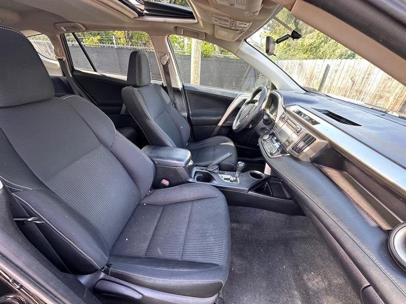Toyota RAV4 XLE AWD 2015