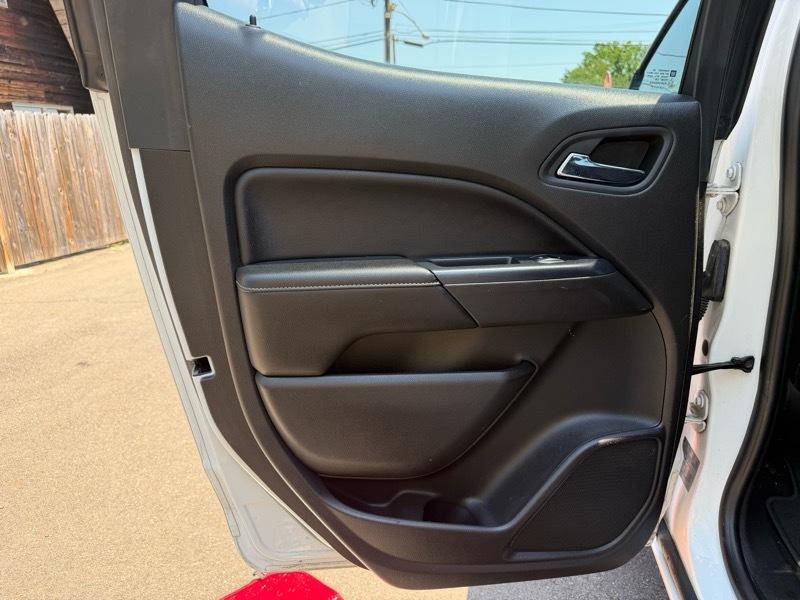 GMC Canyon SLE Crew Cab 4WD Short Box 2015