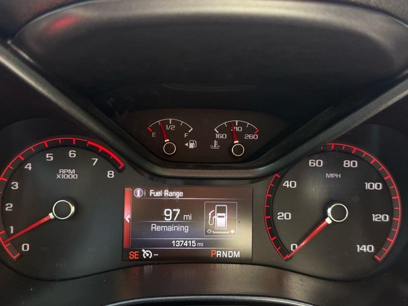 GMC Canyon SLE Crew Cab 4WD Short Box 2015