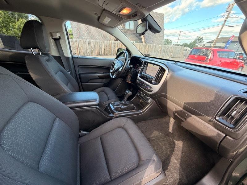GMC Canyon SLE Crew Cab 4WD Short Box 2015
