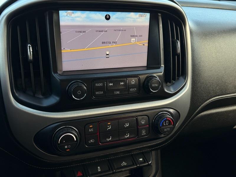 GMC Canyon SLE Crew Cab 4WD Short Box 2015