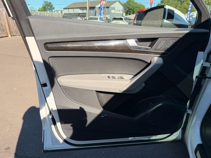 Audi Q5 2.0T Premium Plus quattro 2018