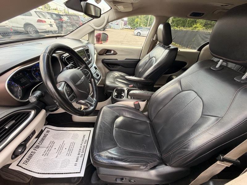 Chrysler Pacifica Touring-L 2019