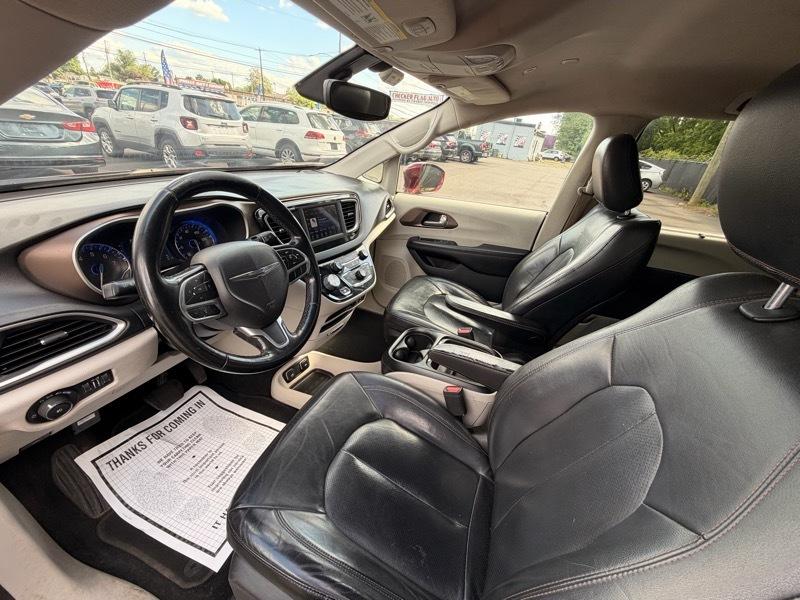 Chrysler Pacifica Touring-L 2019