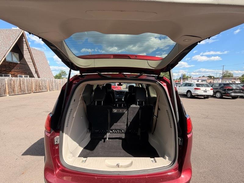 Chrysler Pacifica Touring-L 2019