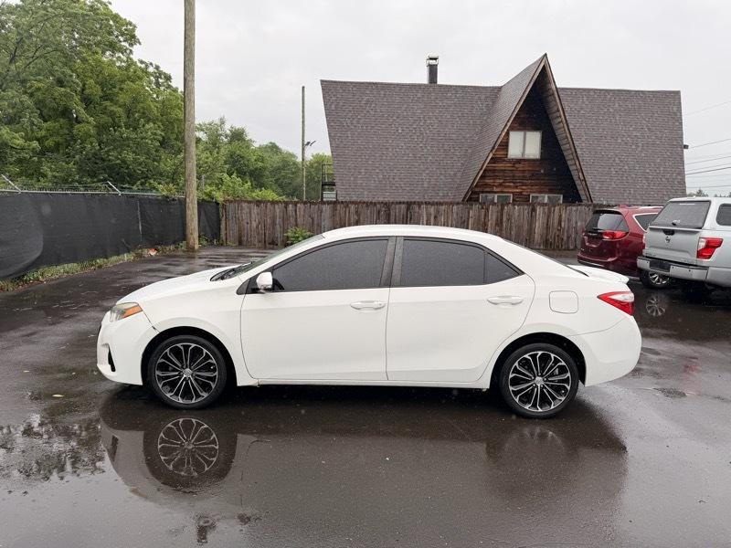 Toyota Corolla S Premium CVT 2015
