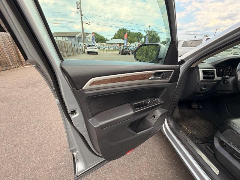 Volkswagen Atlas V6 SEL Premium AWD 2019
