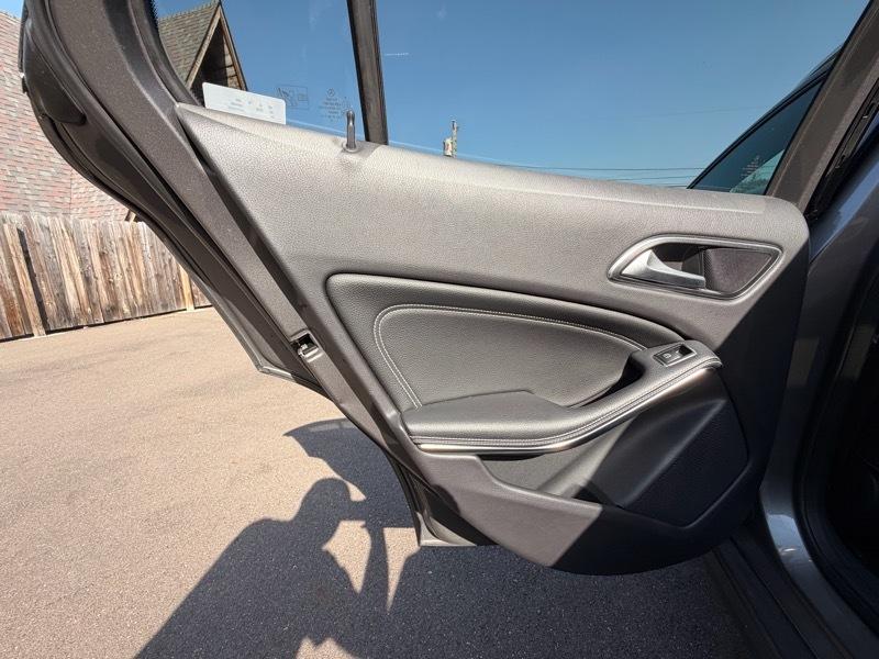 Mercedes-Benz GLA-Class GLA250 4MATIC 2019