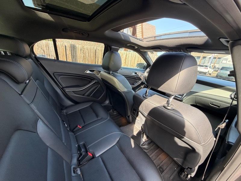 Mercedes-Benz GLA-Class GLA250 4MATIC 2019