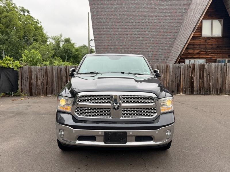 RAM 1500 Laramie Crew Cab SWB 4WD 2014