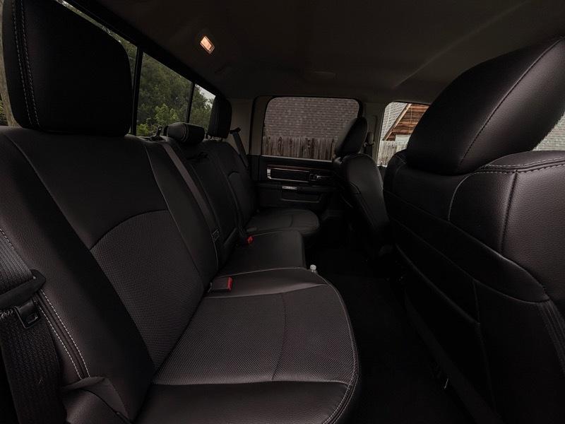 RAM 1500 Laramie Crew Cab SWB 4WD 2014