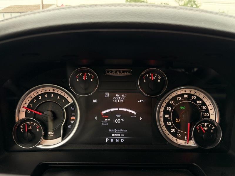 RAM 1500 Laramie Crew Cab SWB 4WD 2014