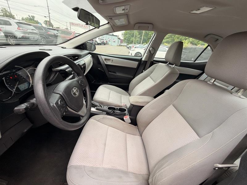 Toyota Corolla LE 2015