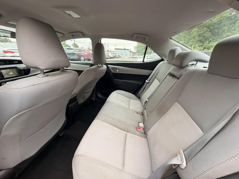 Toyota Corolla LE 2015