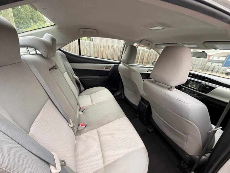 Toyota Corolla LE 2015