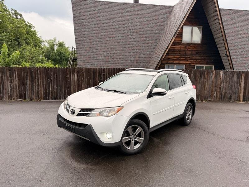 Toyota RAV4 XLE AWD 2015