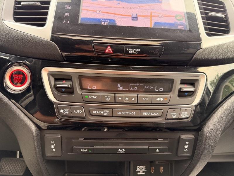 Honda Pilot Touring 4WD 2017