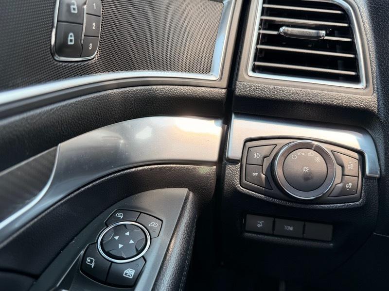 Ford Explorer Sport 4WD 2019