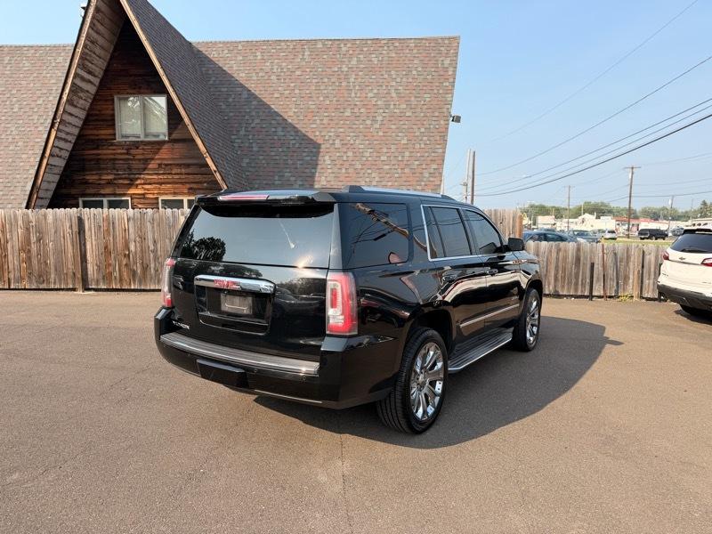 GMC Yukon Denali 4WD 2015
