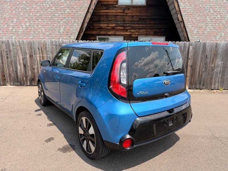 Kia Soul + w/Signature 2.0 Special Edition 2016