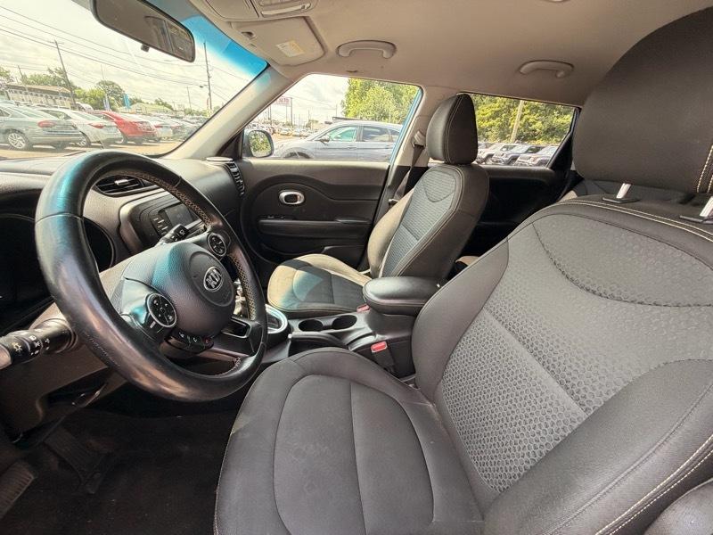 Kia Soul + w/Signature 2.0 Special Edition 2016