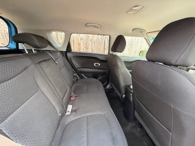 Kia Soul + w/Signature 2.0 Special Edition 2016