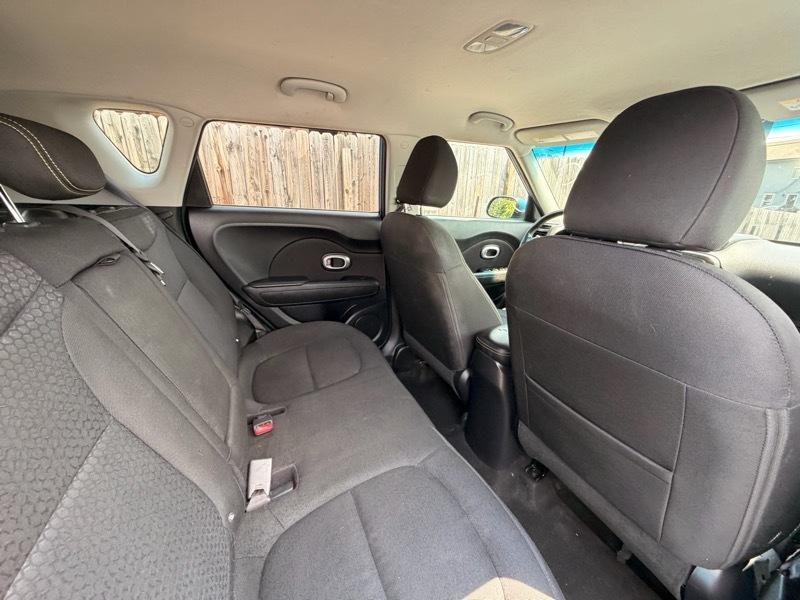 Kia Soul + w/Signature 2.0 Special Edition 2016