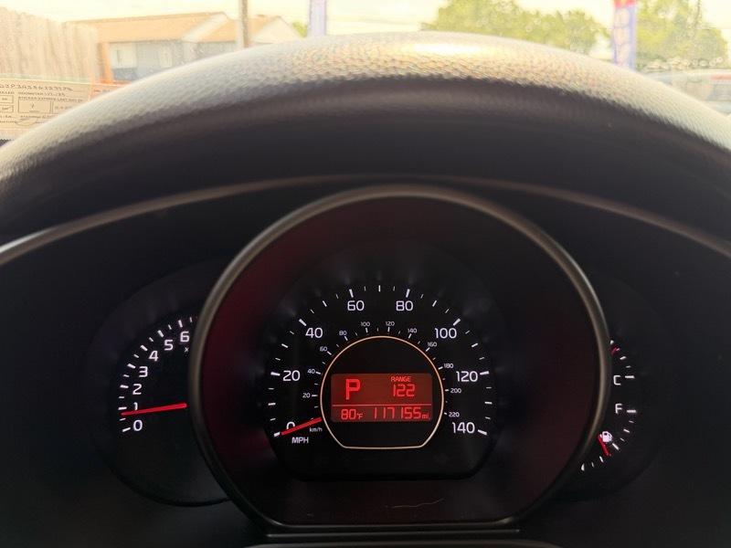 Kia Soul + w/Signature 2.0 Special Edition 2016