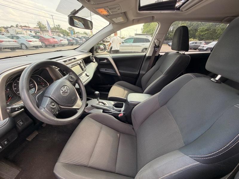 Toyota RAV4 XLE AWD 2015