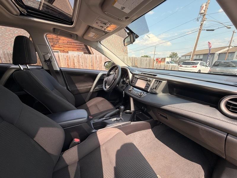 Toyota RAV4 XLE AWD 2015